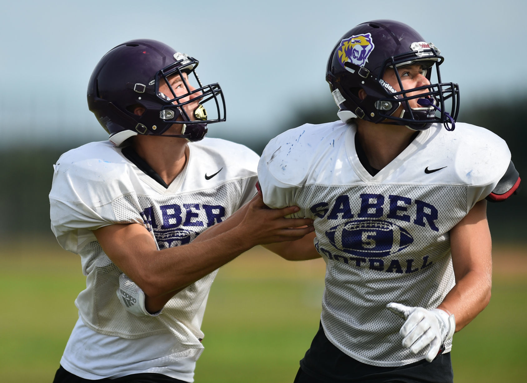 081519-qct-spt-dewitt-football-023a.JPG